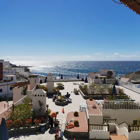 Costa Caleta Apartment *
